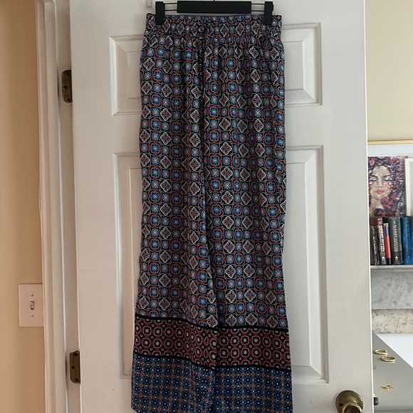 Anthropologie Patterned Silky Pants - Size S - Picture 2 of 7